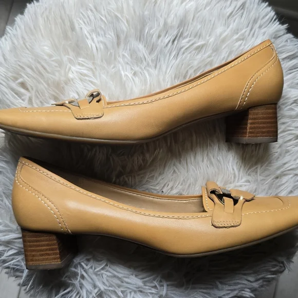 Etienne Aigner Vintage Dress Shoes Mustard Yellow Tan Leather Shoes-Size 8.5 - Picture 15 of 16